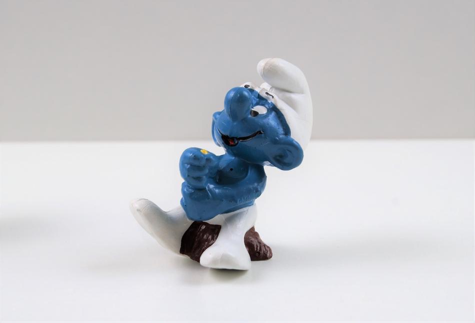 smurf blue toy