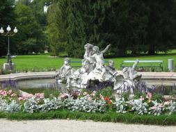 stone green park fountain