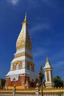 Wat Phra That Phanom Architecture