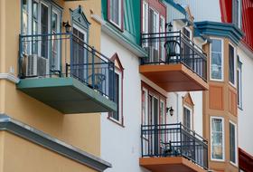 Balconys Building