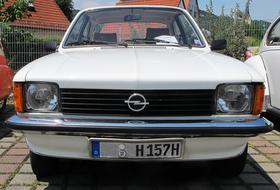 Oldtimer Opel Kadett C Berlina