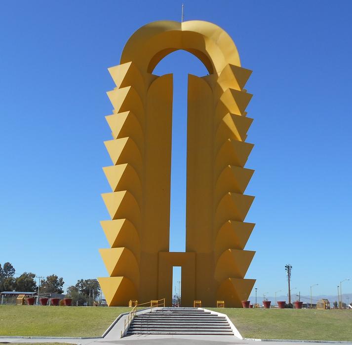 yellow ower Monument