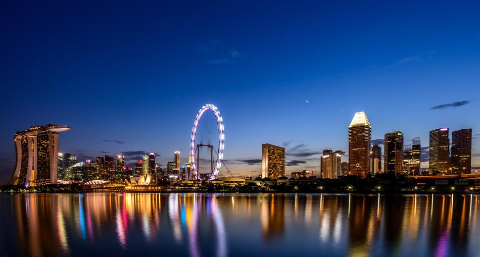 beautiful city at dusk, Singapore