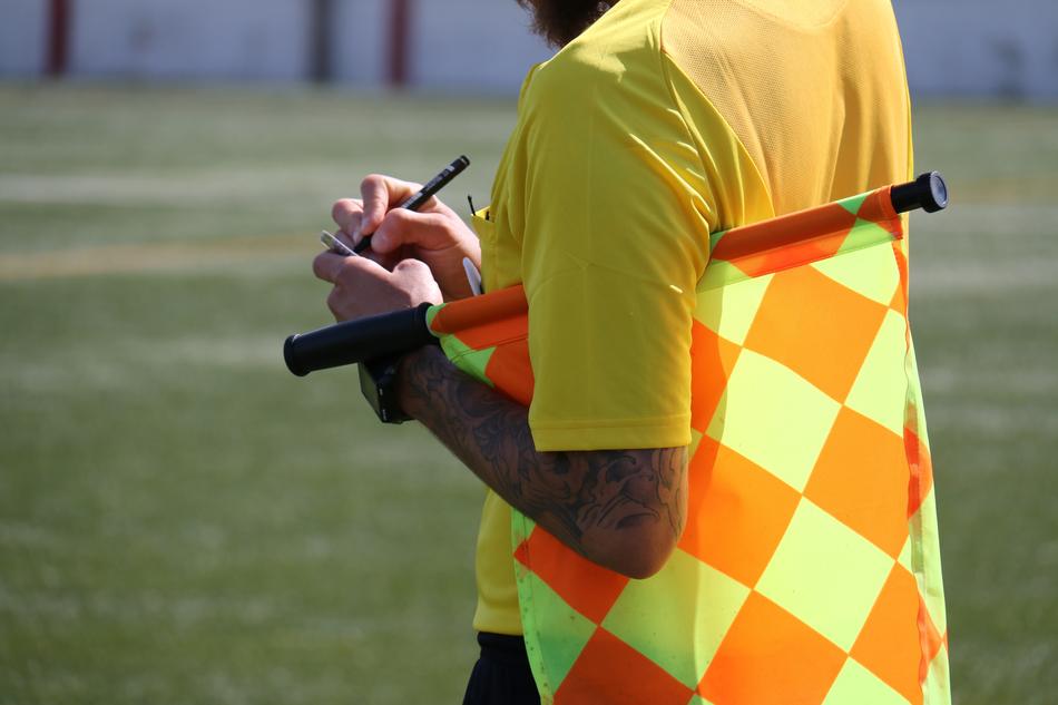 Yellow Card Lineman