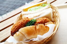 sandwich in a basket