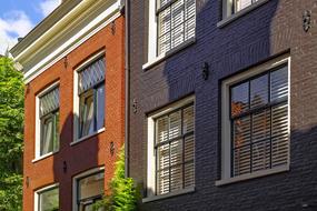 brown facades in amsterdam