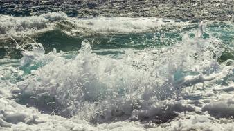 great white sea wave