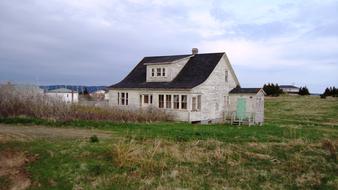 House Old Abandoned green grass