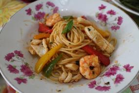 spaghetti with shrimp