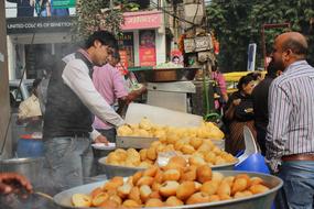 man sells fruit