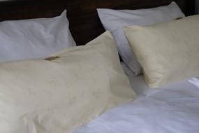 Double Bed Sleep