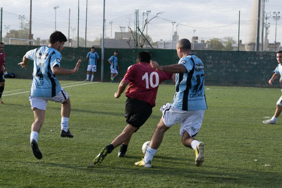 Football Lawn Court