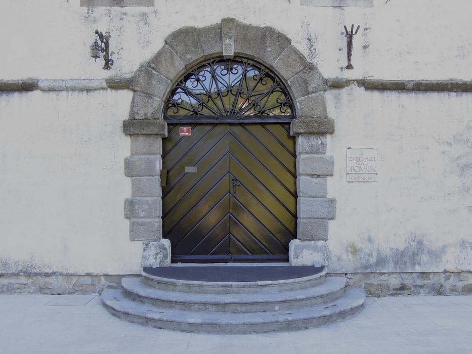 Castle Old History