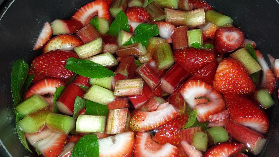 homemade berry preserves
