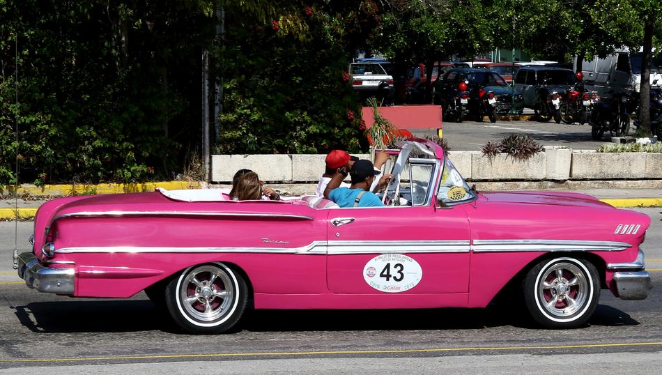 Cuba Car Biscay