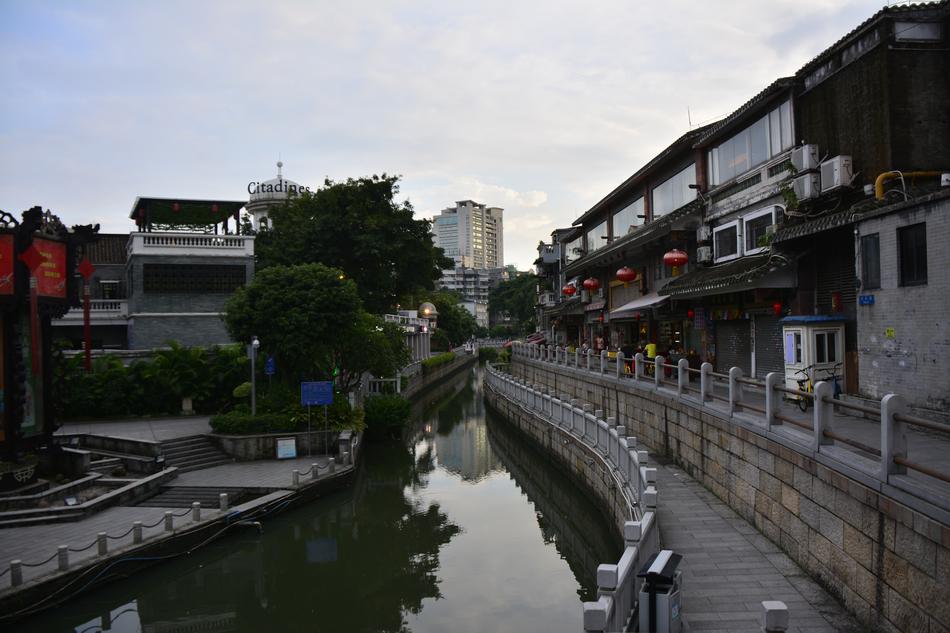 Old Vintage bridge in Guangzhou