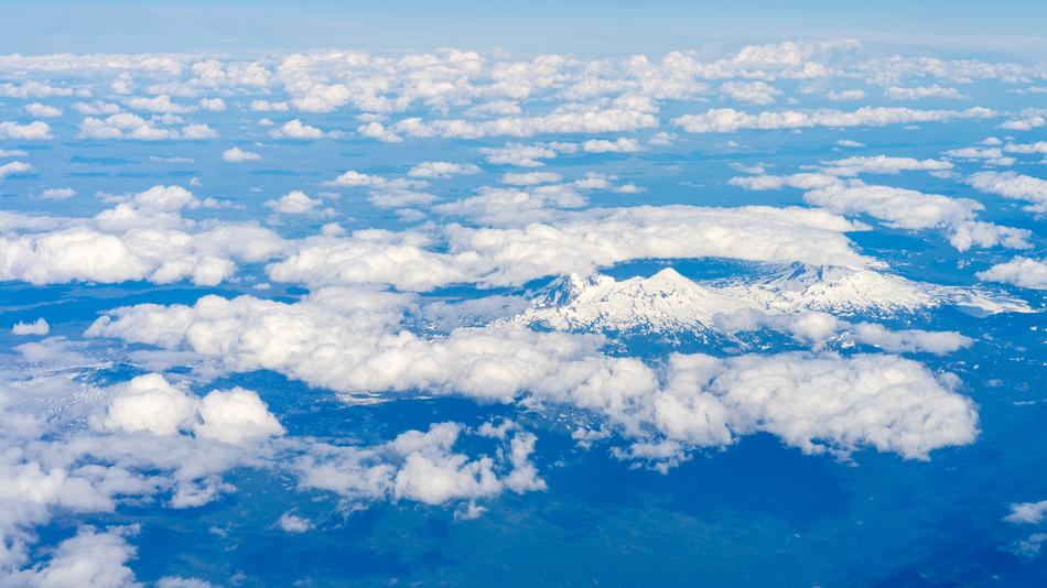 Mountain Highland Cloud