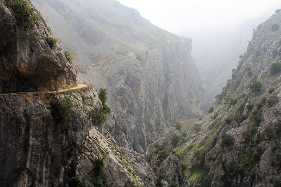 trail along the mountainside