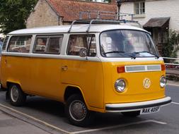 yellow mini bus