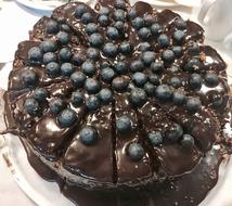 chocolate cake with berries