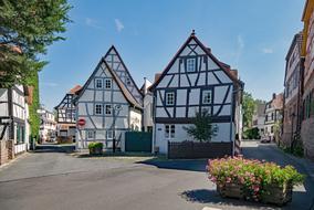 white house in dreieich