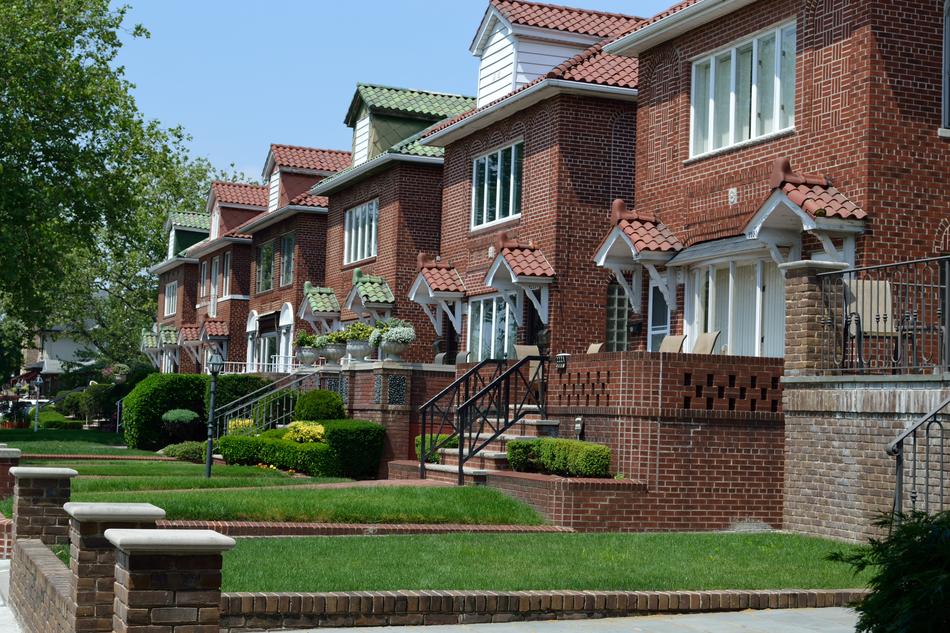 Residential Homes in the vicinity of new york