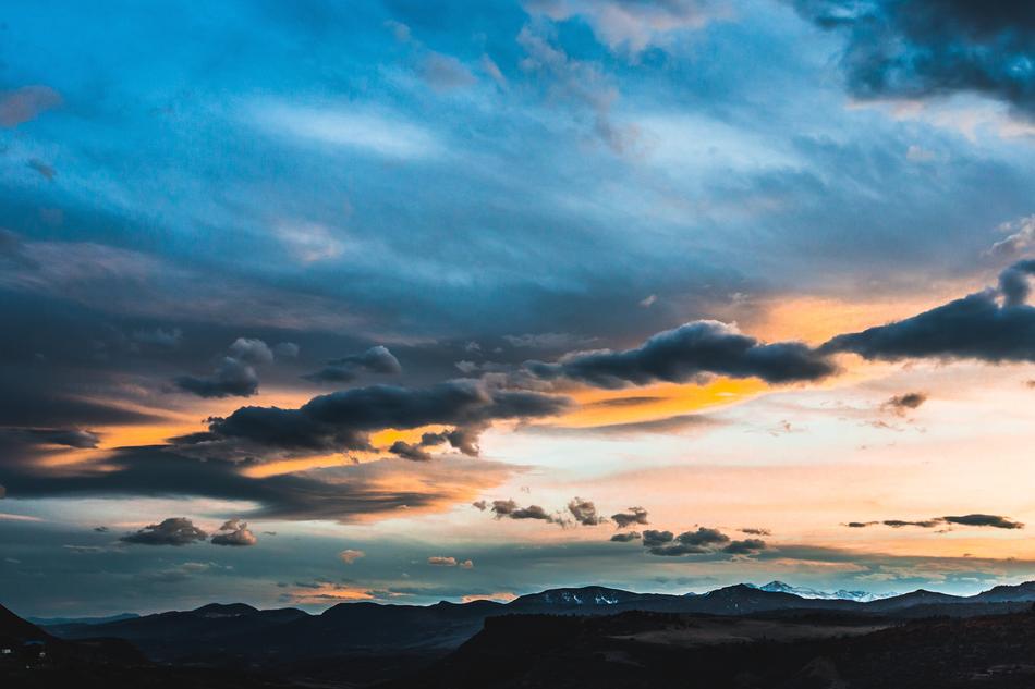 beautiful sunrise in the cloudy sky