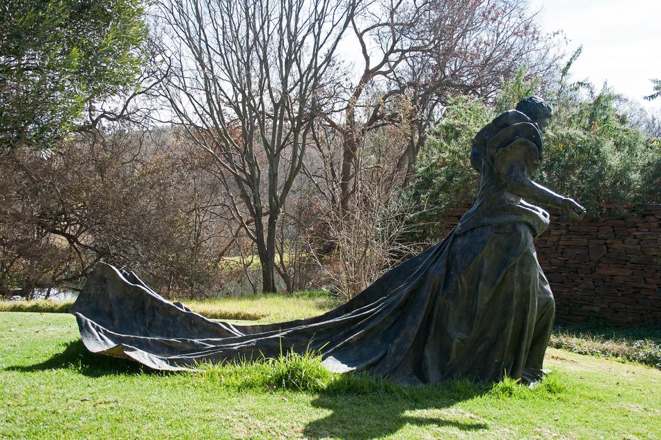 Statue Figure Woman