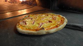 Pizza Stone Oven Wood Fired Pizzas