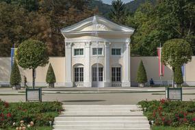 garden in the courtyard of the villa