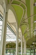 Column in Art-Nouveau