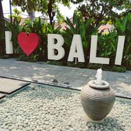 I love bali The view is beautiful.