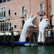 Venice hands statue