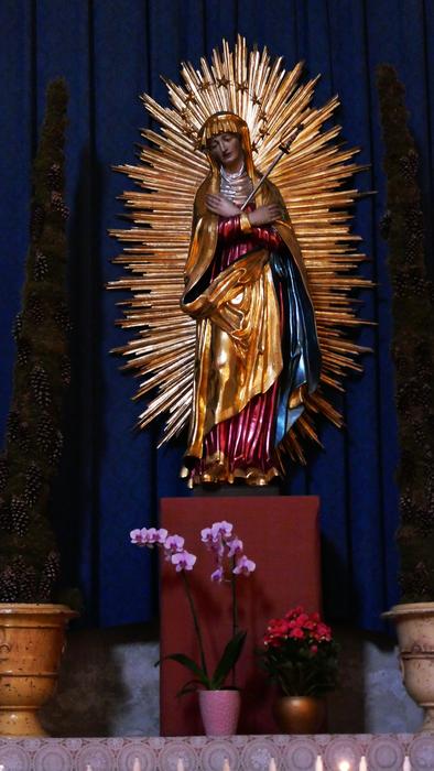 Icon Statue Church