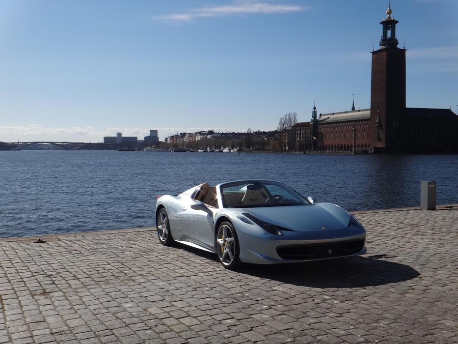 Auto Sports Car Ferrari