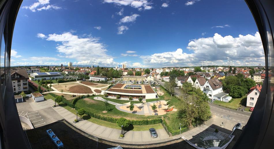 view of the architecture of frankfurt on a sunny day