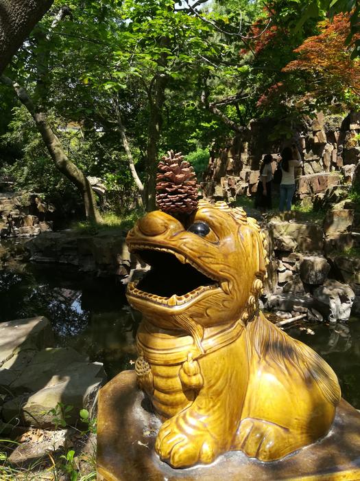 asian dragon statuette