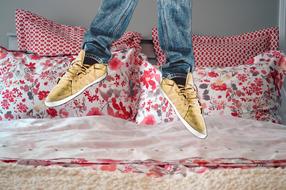 joy fun jump bed