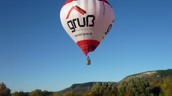 Balloon Floats High