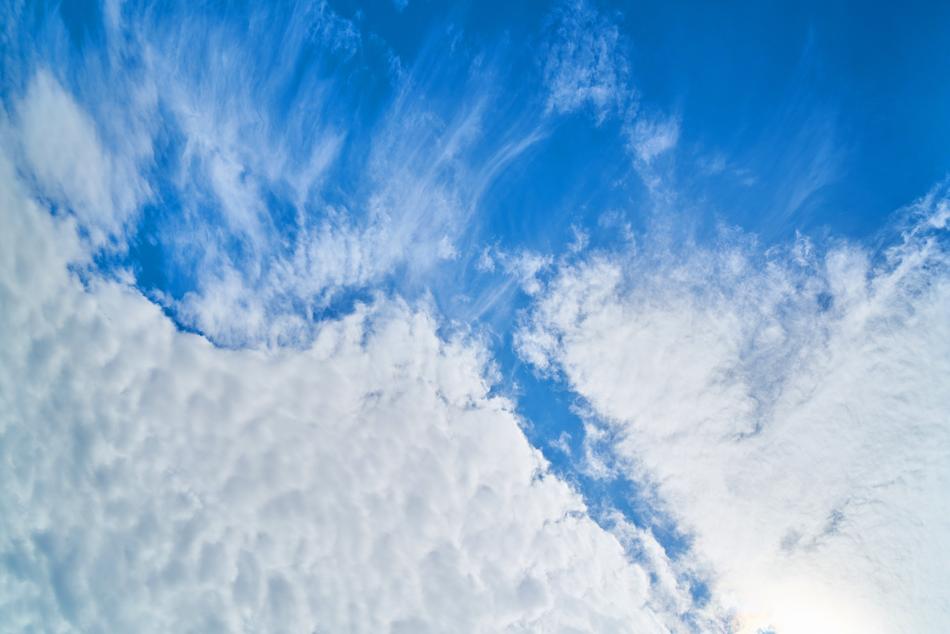 cloudy clear sky with sunshine