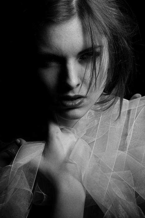 Model Woman Composition Young