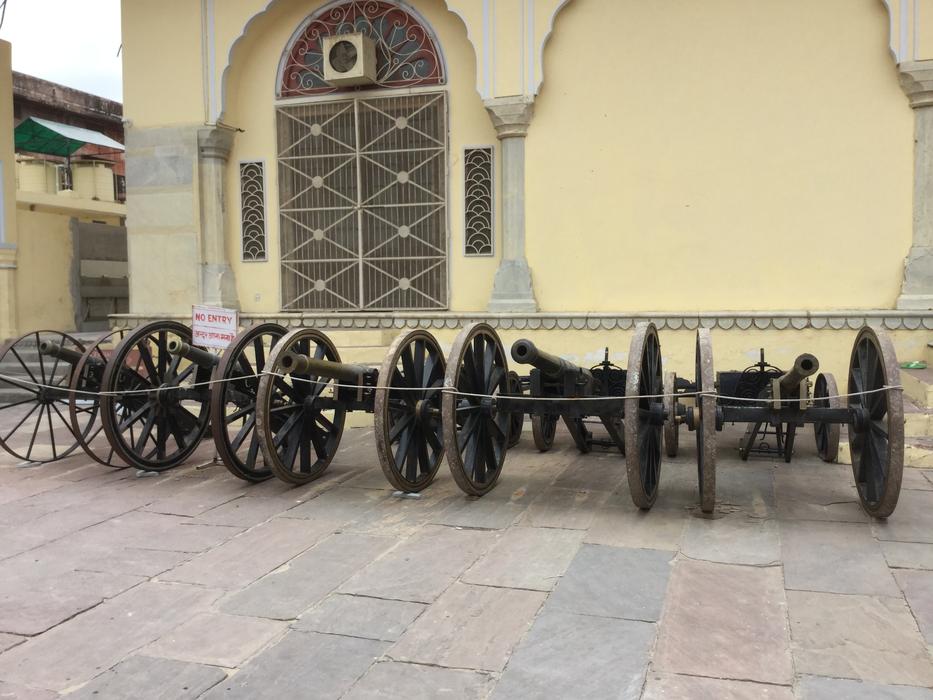 War Cannon Old