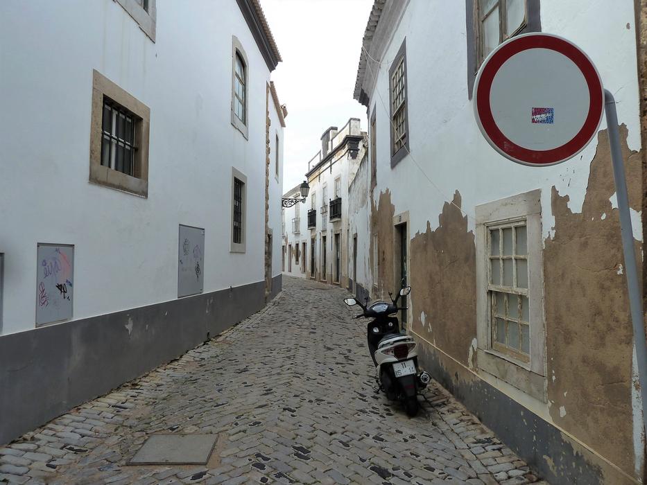 Buildings Street Rose Narrow