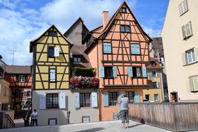 Timber-Framed House colors