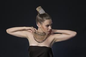 Model Jewelry Goldsmith