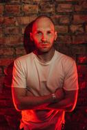 Man Dj red glow