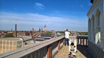 View Roofs monument