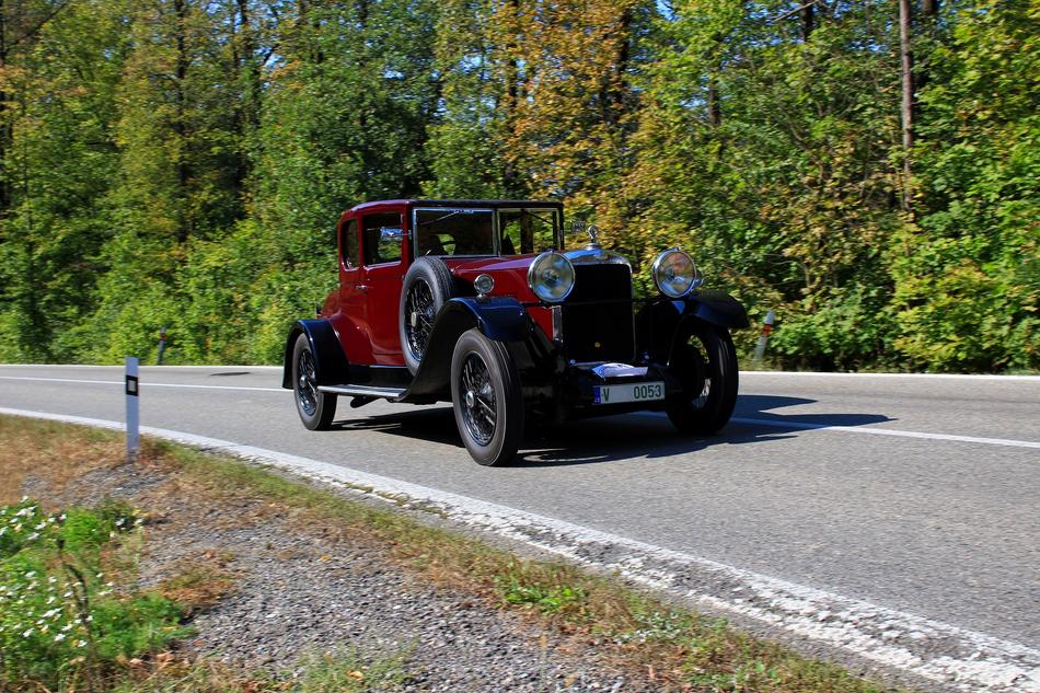 Car Austro-Daimler Veteran