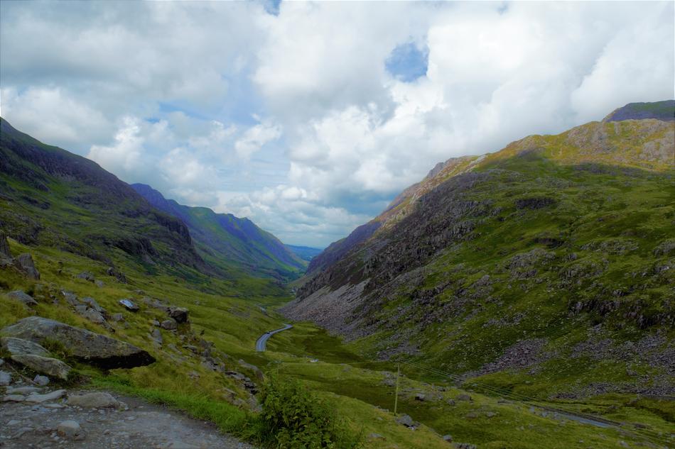 Mountain Road Valley Travel