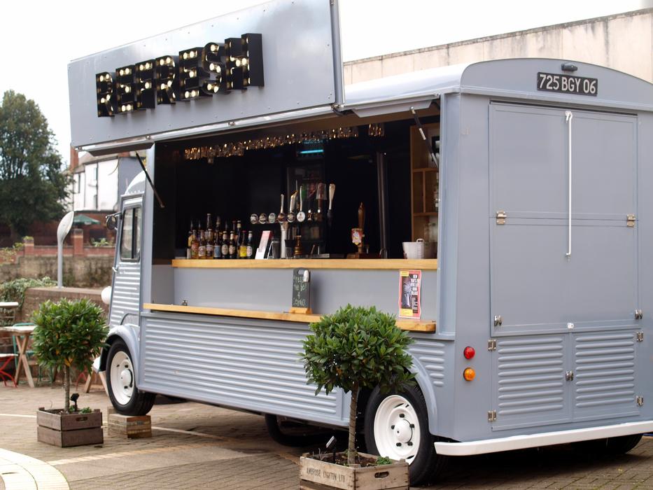 Bar Van